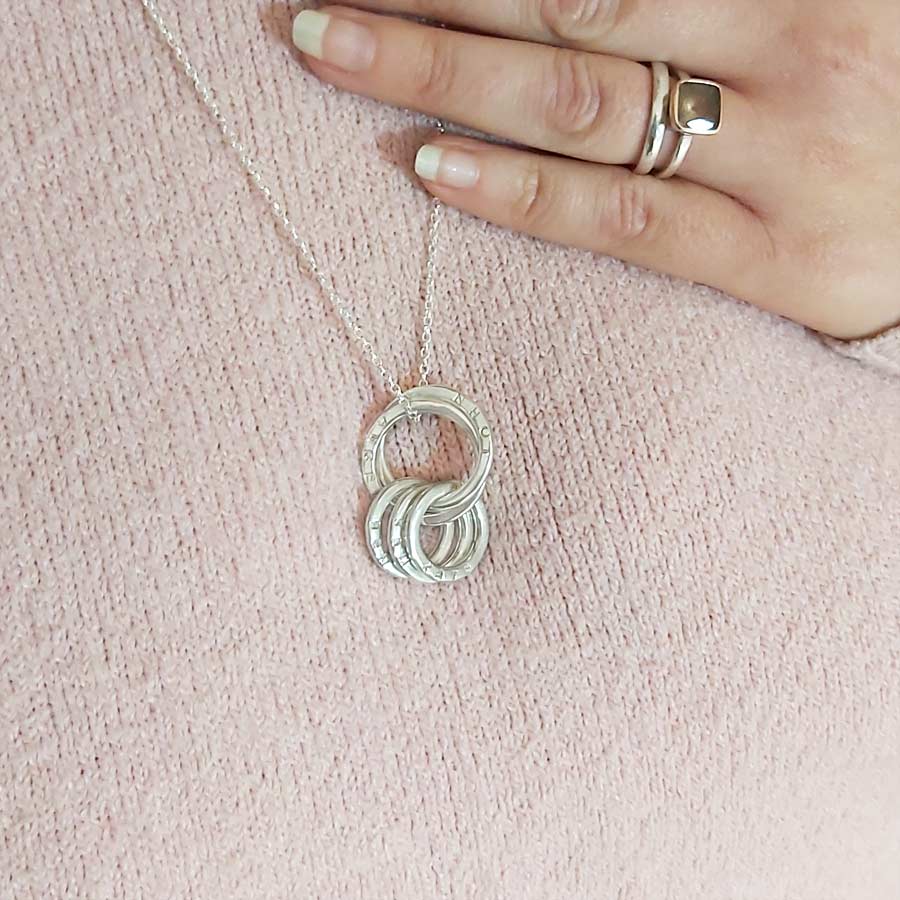 My Family Necklace – Mum, Dad and 3 Children